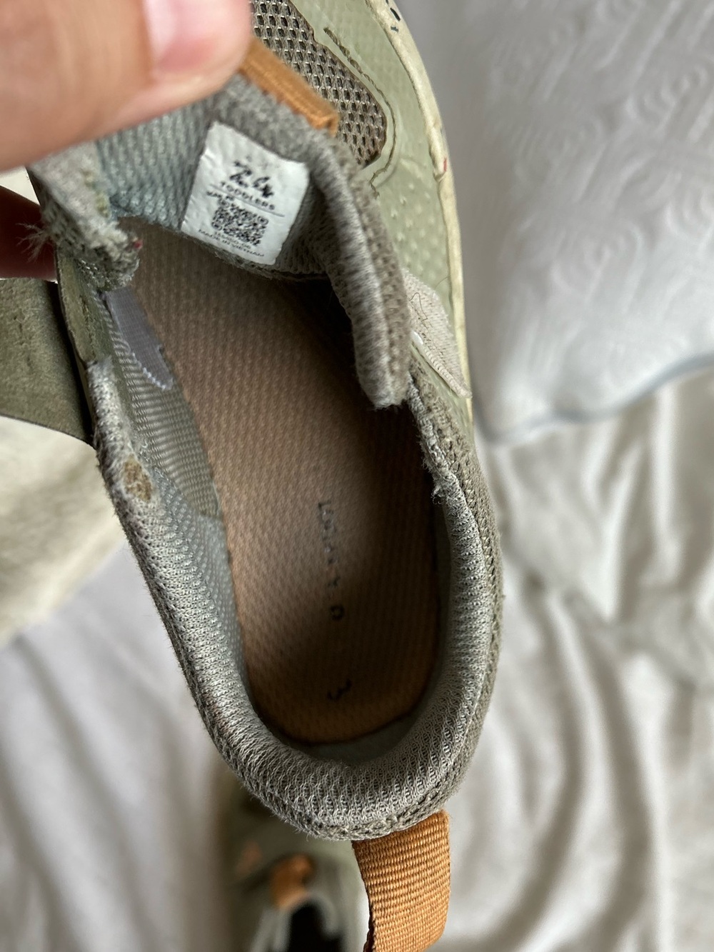 Vivo Barefoot Kids Olive Green Slip-On Athletic Shoes - 24 - Picture 8 of 10